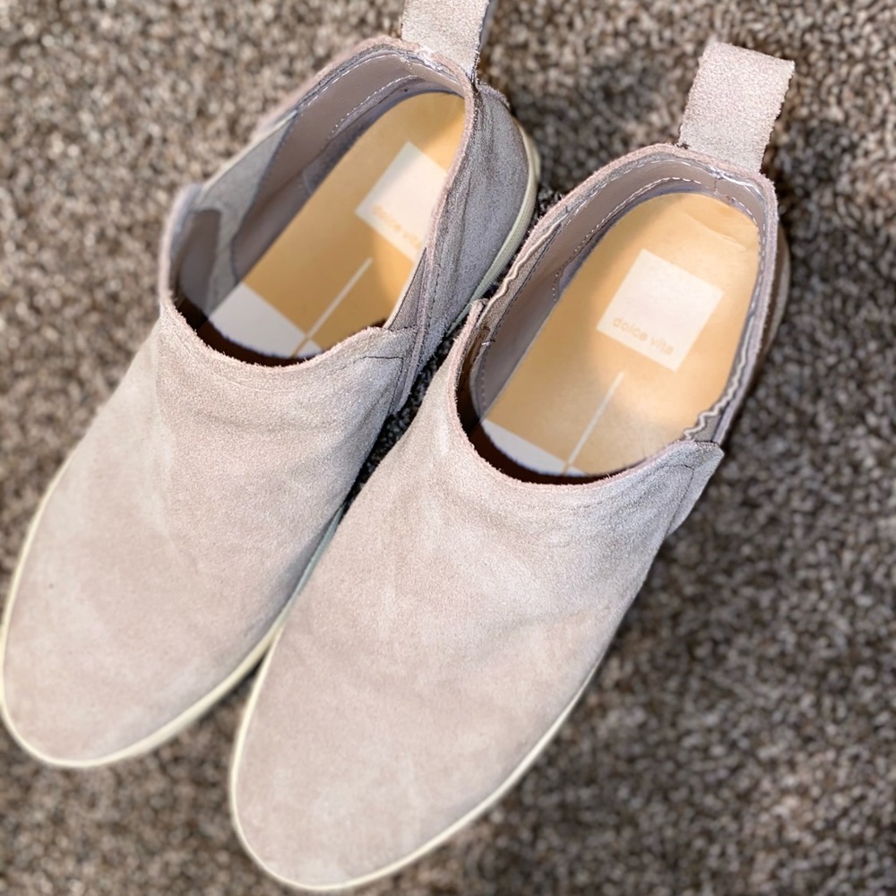 Dolce Vita Chelsea Sneakers